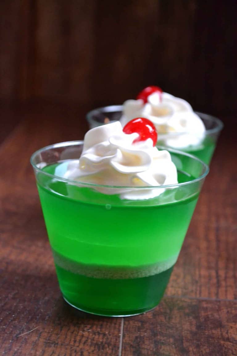 Easy Striped Gelatin Dessert for St. Patrick’s Day