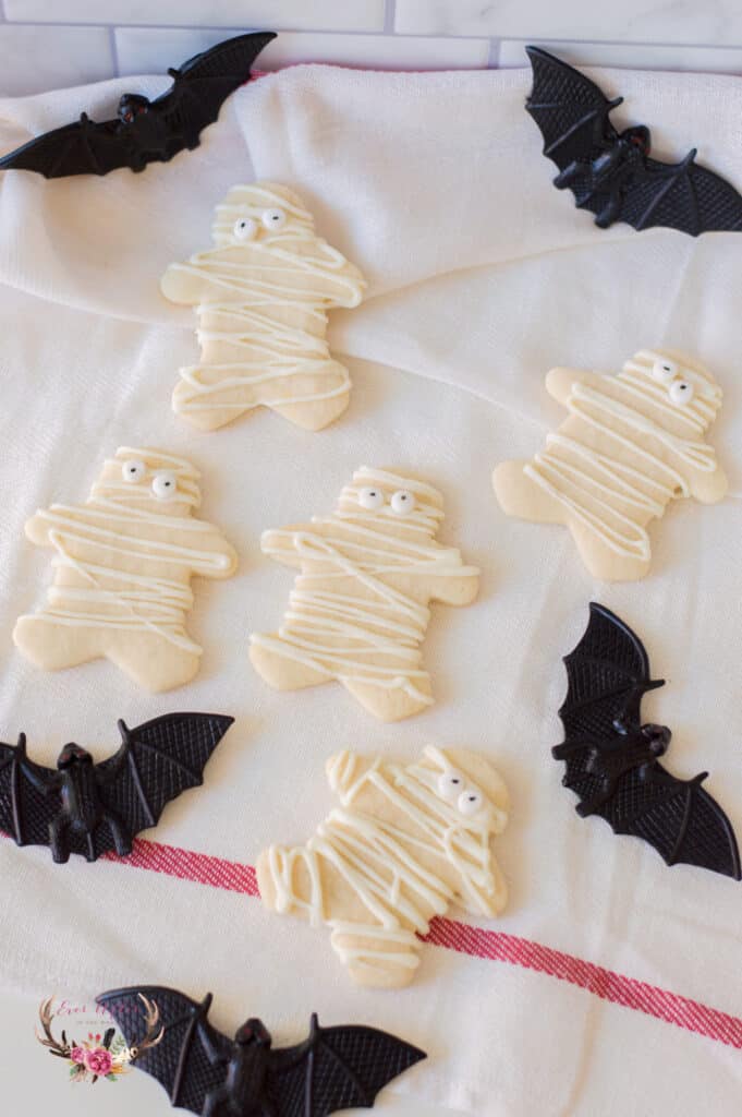 Mummy Sugar Cookies - Ever After in the Woods