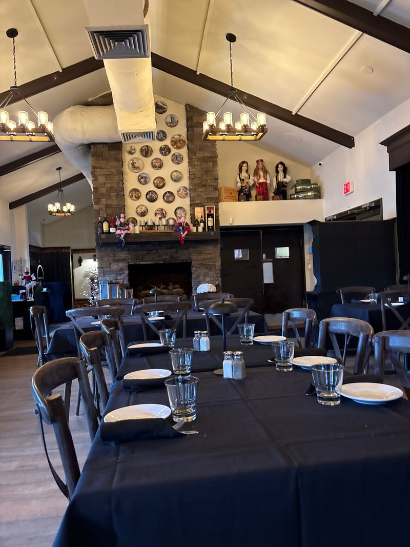 Daily News Restaurant