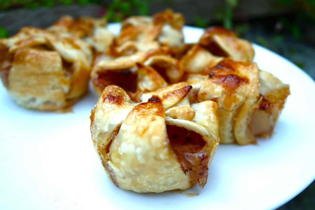easy apple pie fall baking