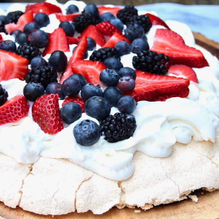 how to make a pavlova shell