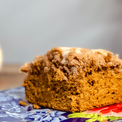 pumpkin cake with crumb topping