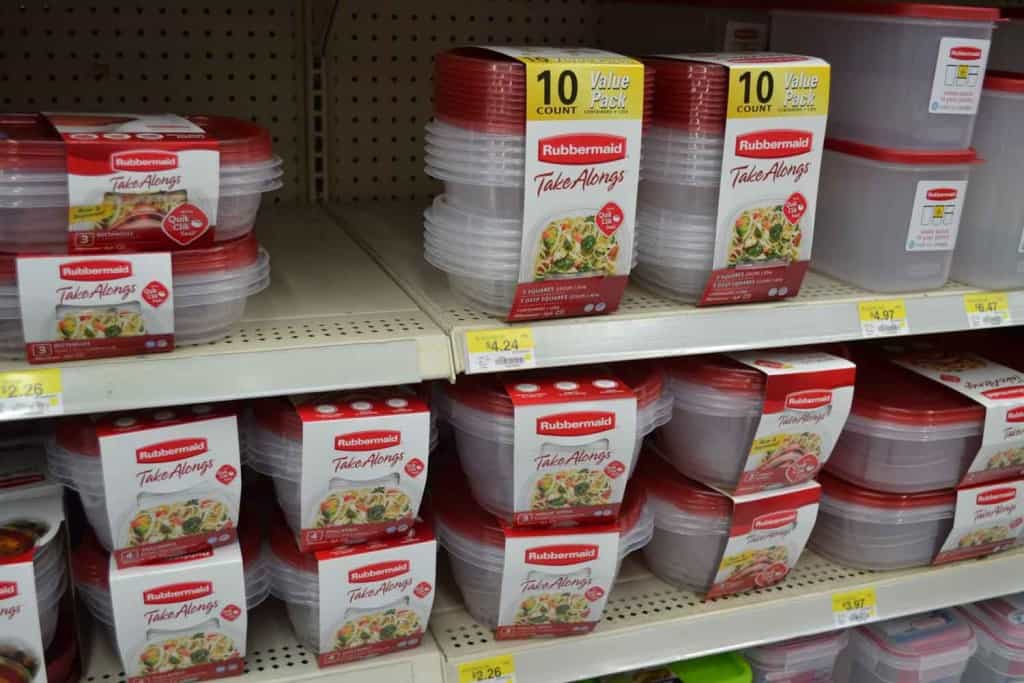 rubbermaid takealongs