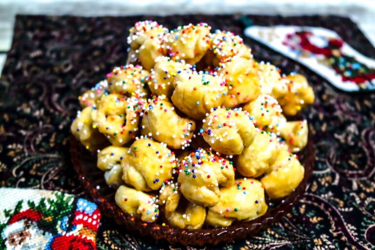 how to make struffoli honey balls