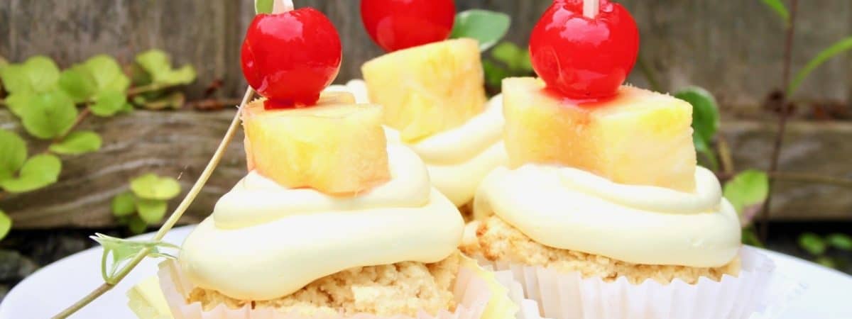 pina colada tropical cupcakes