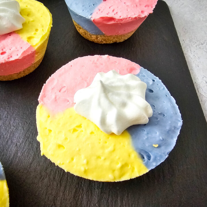 unicorn cheesecake bites