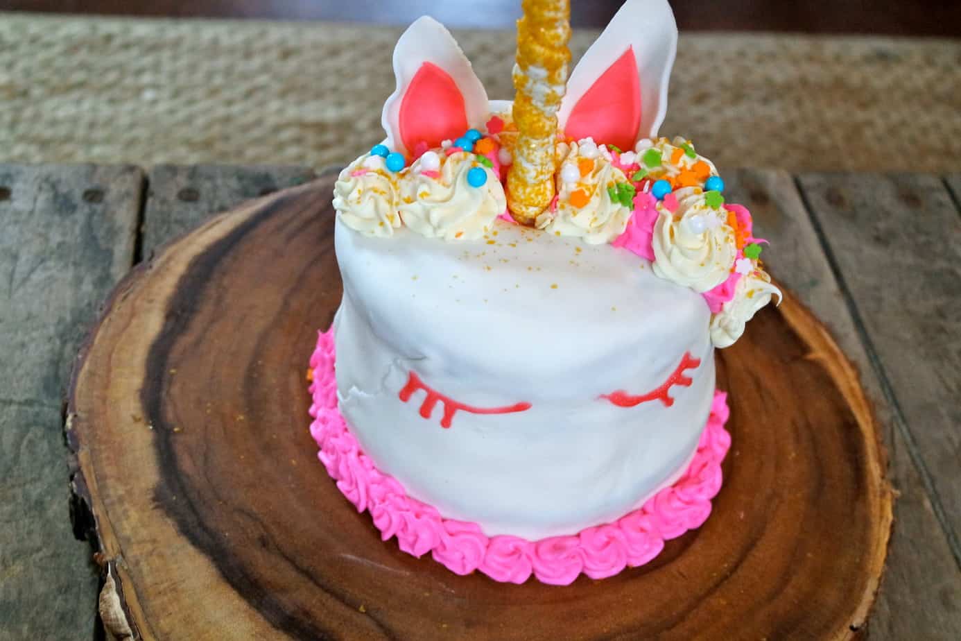 unicorn girl birthday party