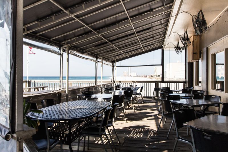 Sea-N-Suds Oyster Bar — Gulf Shores