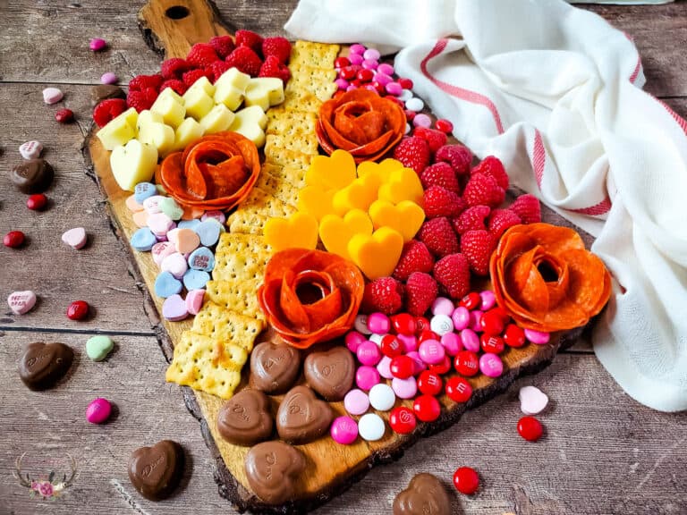 viral valentine's day charcuterie board