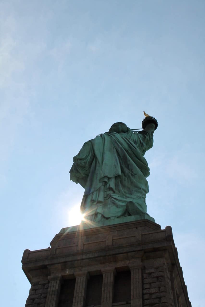 plan a visit to the statue of liberty